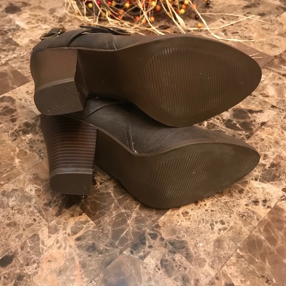 Justfab Brand Women’s Boots - Picture 7 of 7